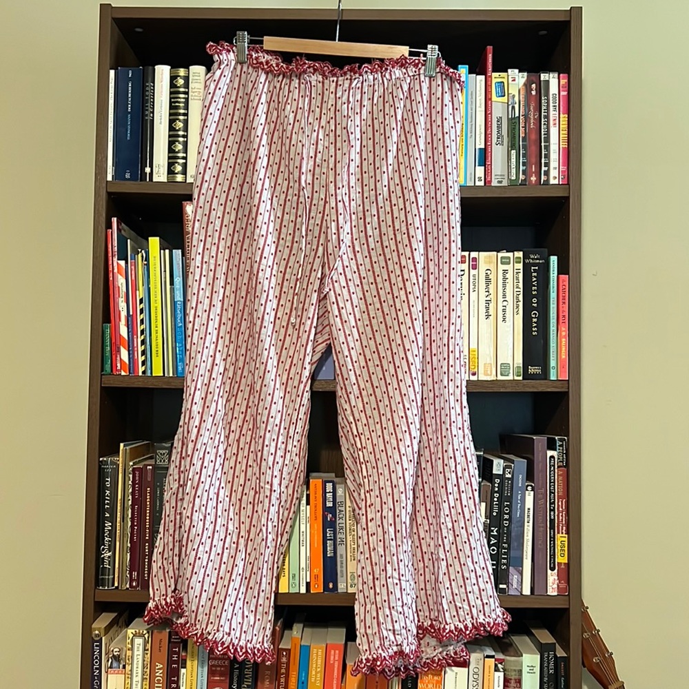 Doen Embroidered Pants ❣️